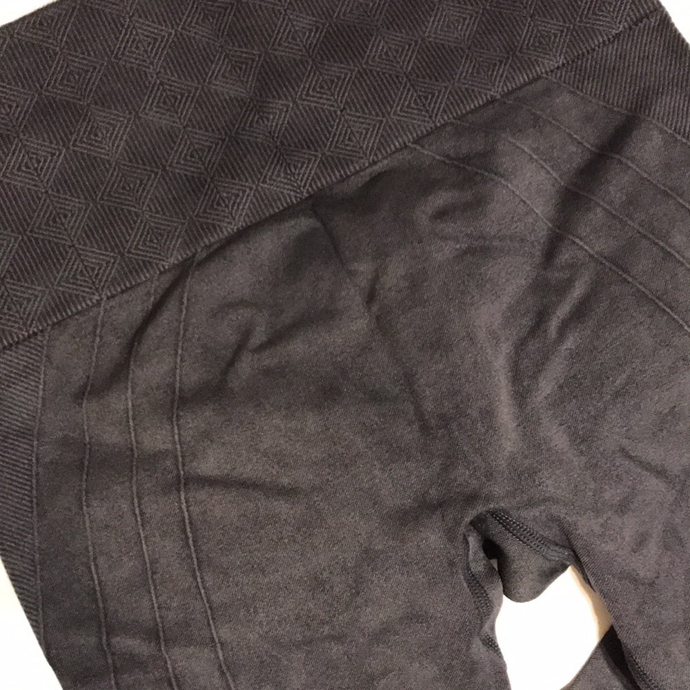 NWOT Matching Sports Bra and Leggings Set - Picture 8 of 10